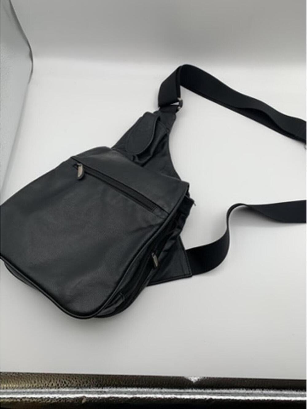 Travelon Anti Theft Black Leather Crossbody Sling Bag Purse